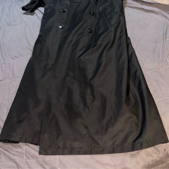 BURBERRY TRENCH COAT - Picture 5 of 16